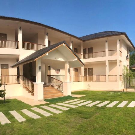 แหลมงอบเฮาส์ Laemngob House Βίλα Εξωτερικό φωτογραφία